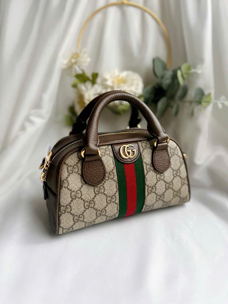 Túi trống Gucci Ophidia