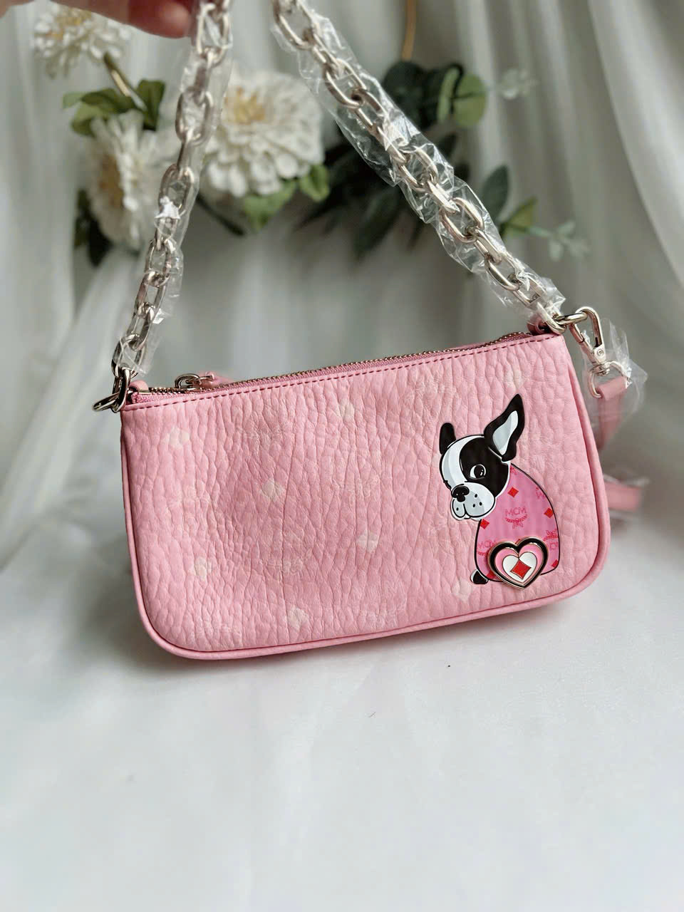 Mcm kẹp nách hồng cún
