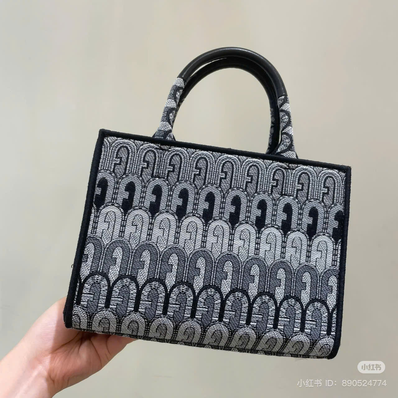 Túi xách Furla opportunity mix tone đen