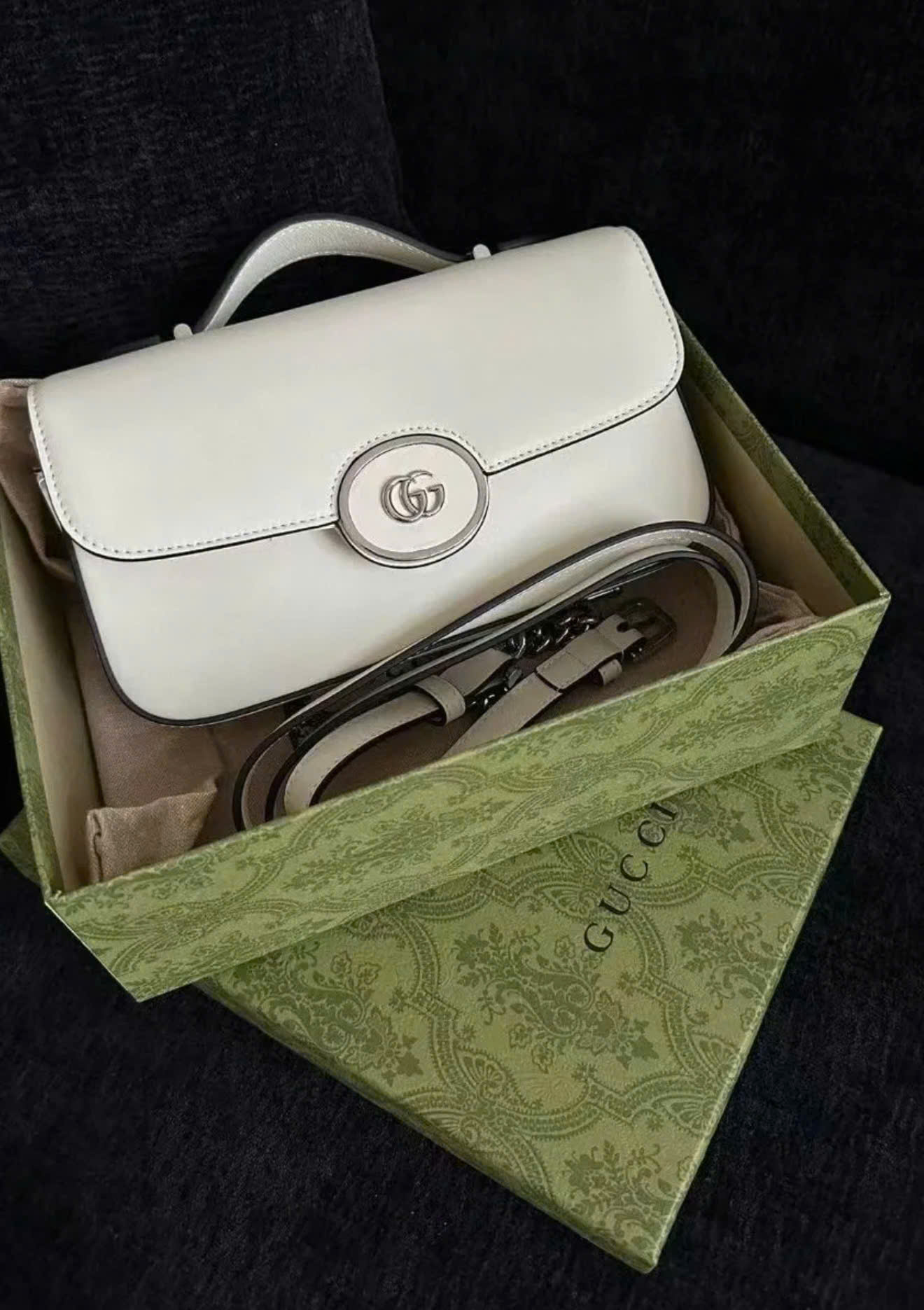 Túi đeo chéo Gucci petit