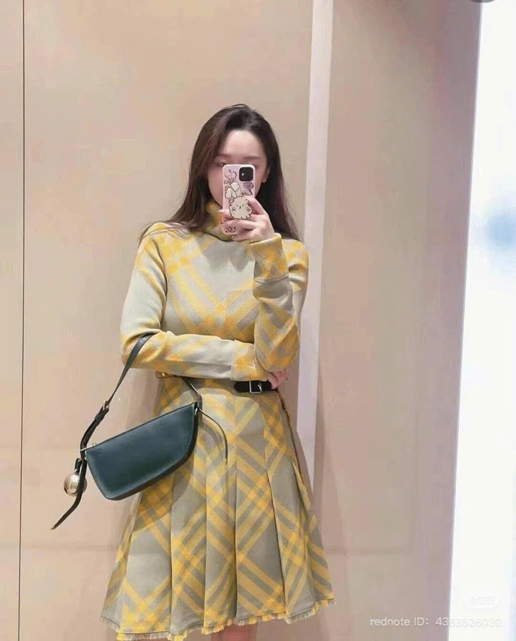 Túi đeo vai Burberry