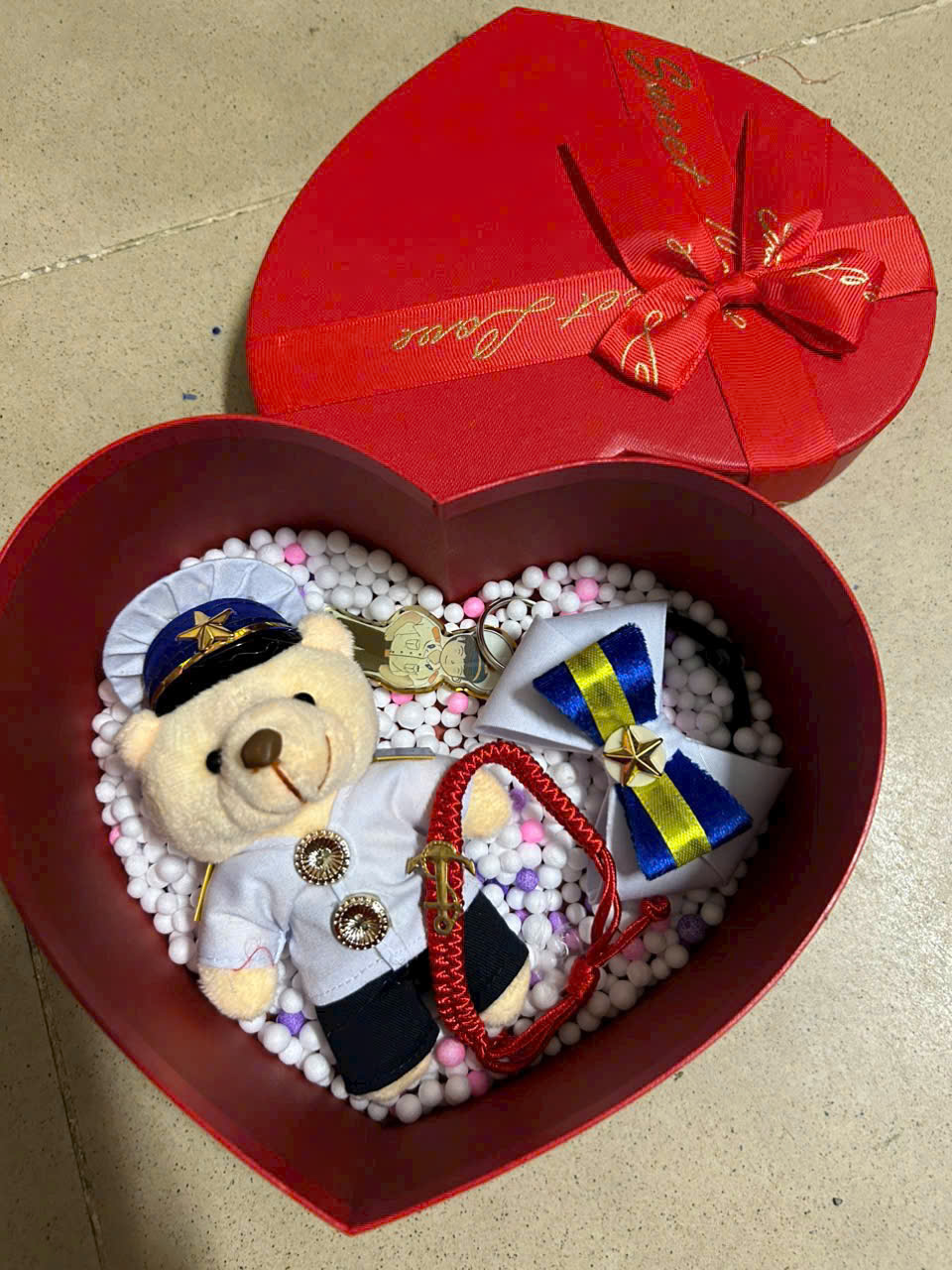 Hộp Quà Gấu Bông Hoa Hồng Trái Tim Dễ Thương Cao Cấp