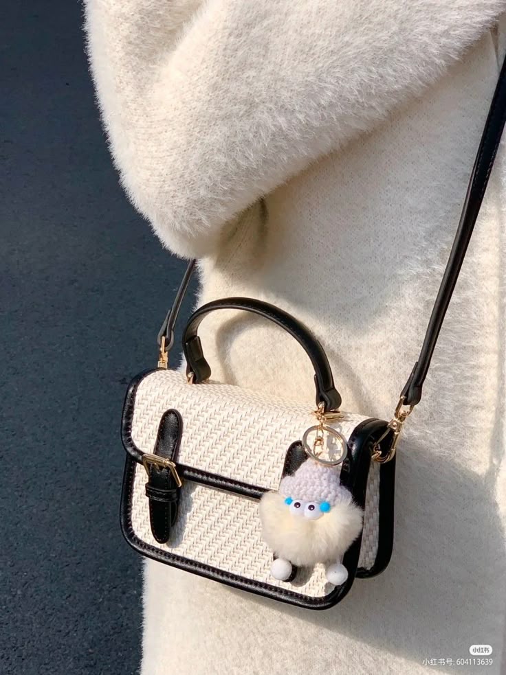 Túi xách crossbody nữ