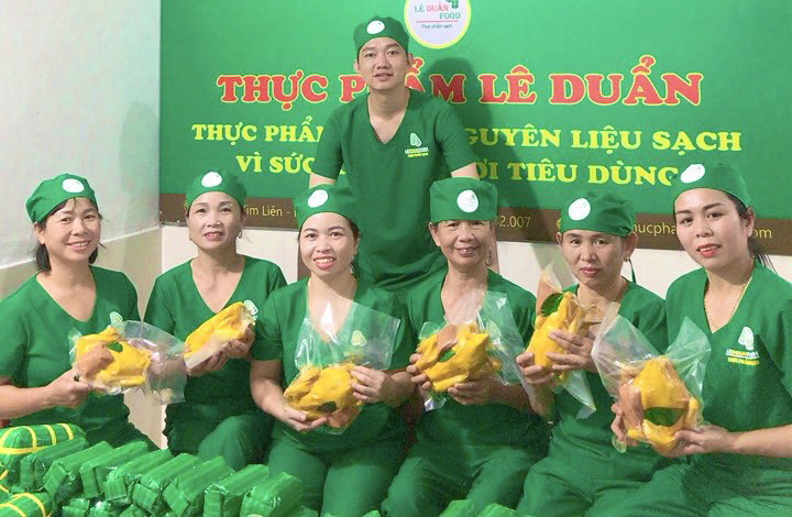 Sở hữu son siêu xịn đến từ thương hiệu Uni