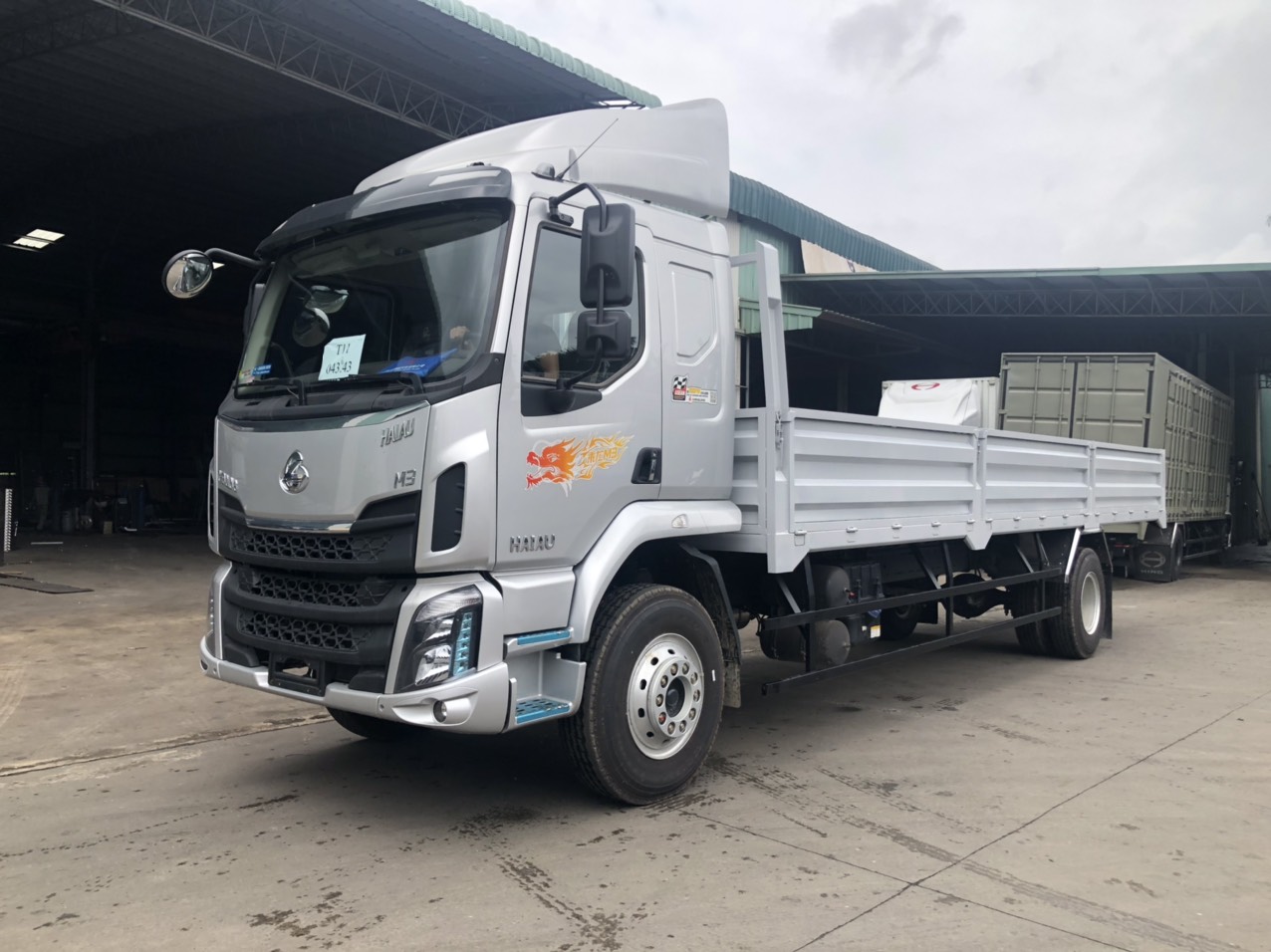 XE TẢI THÙNG CHENGLONG M3 170HP 4X2