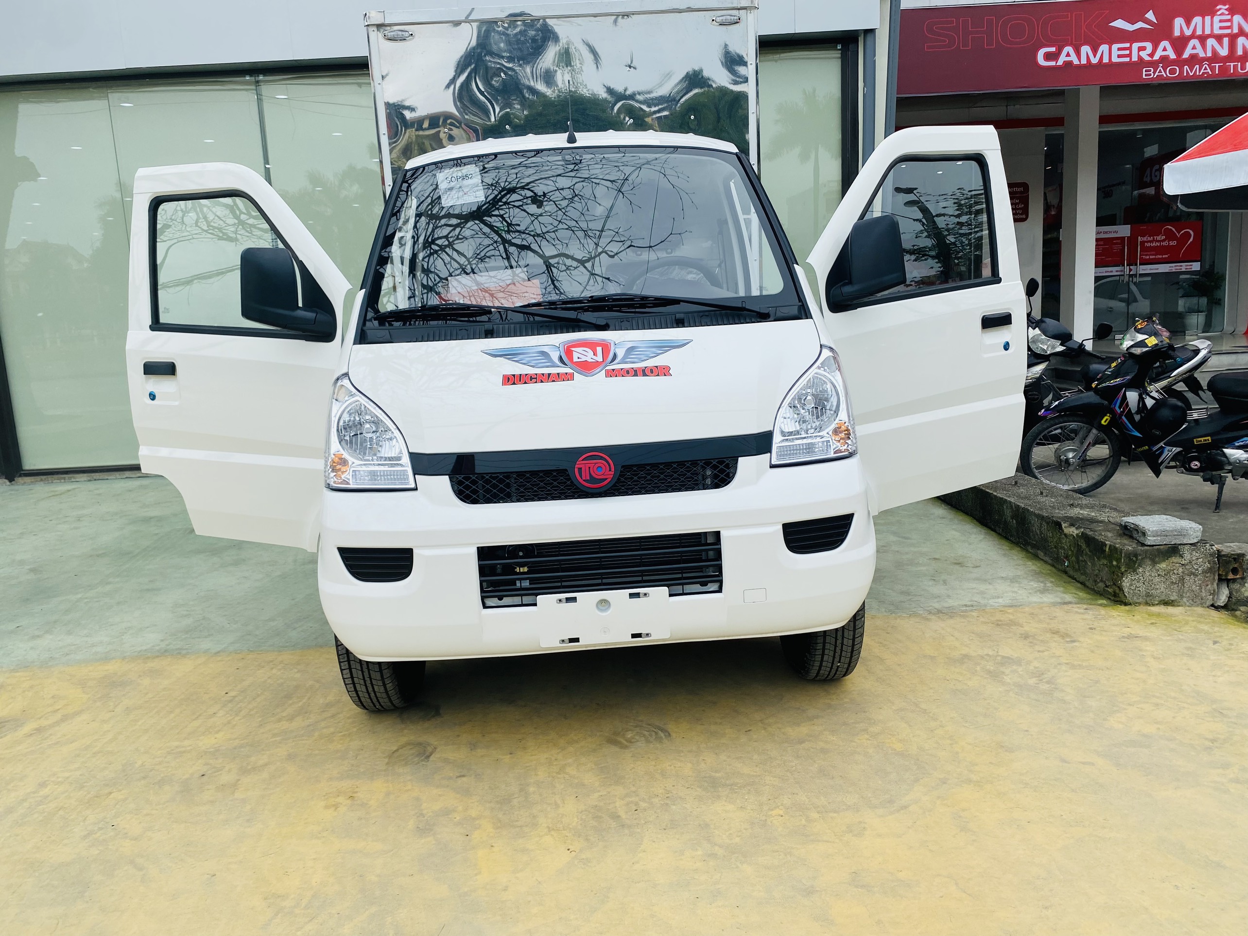 Xe Tải Wuling 950Kg Thùng Kín TQ N300P