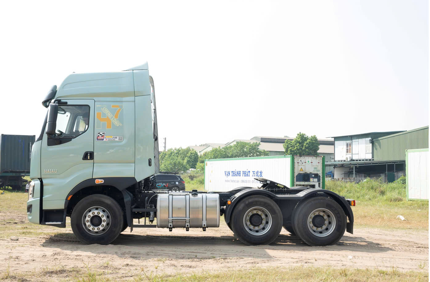 XE ĐẦU KÉO CHENGLONG H7 MEGA X 470HP