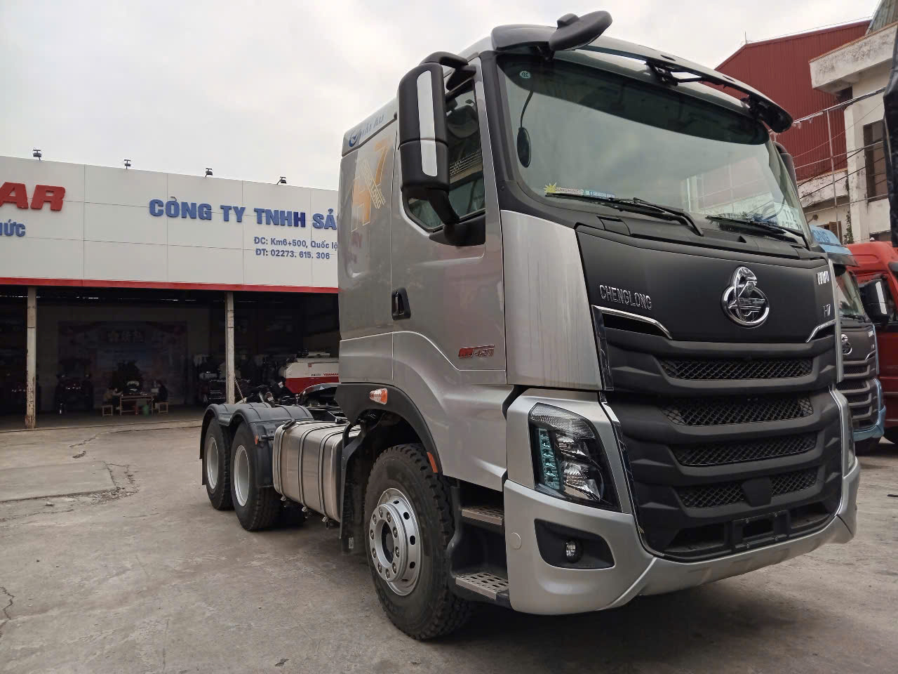 XE ĐẦU KÉO CHENGLONG 420HP ( Nóc thấp- Cầu Láp, Giằng V) 6x4