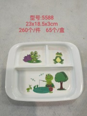 Đĩa chia ba ngăn giả sứ mã 5588.