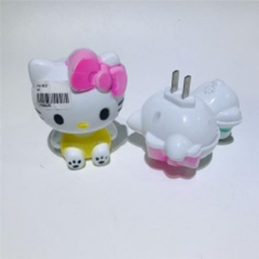 Đèn ngủ nhỏ hình mèo Kitty.