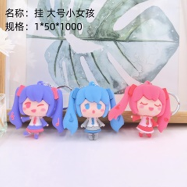 Móc treo lớn hình bé gái.
