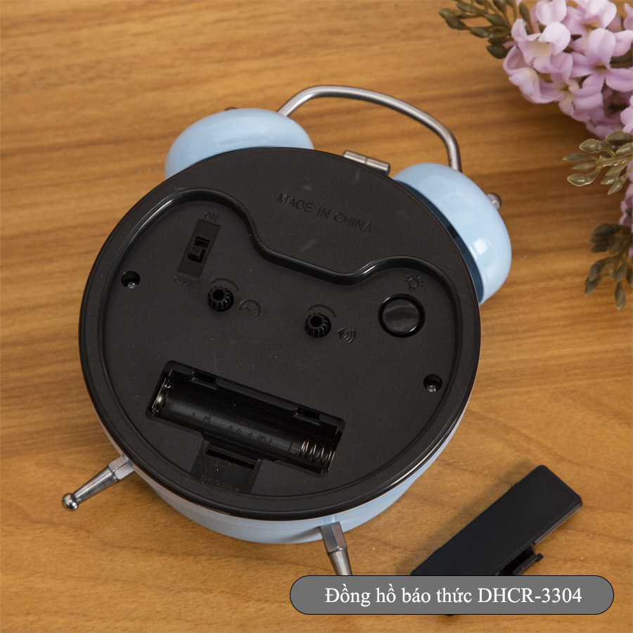 Đặc Điểm Nổi Bật Của Đồng Hồ Chuông Reo Báo Thức DHCR-3304 Dạ Quang
