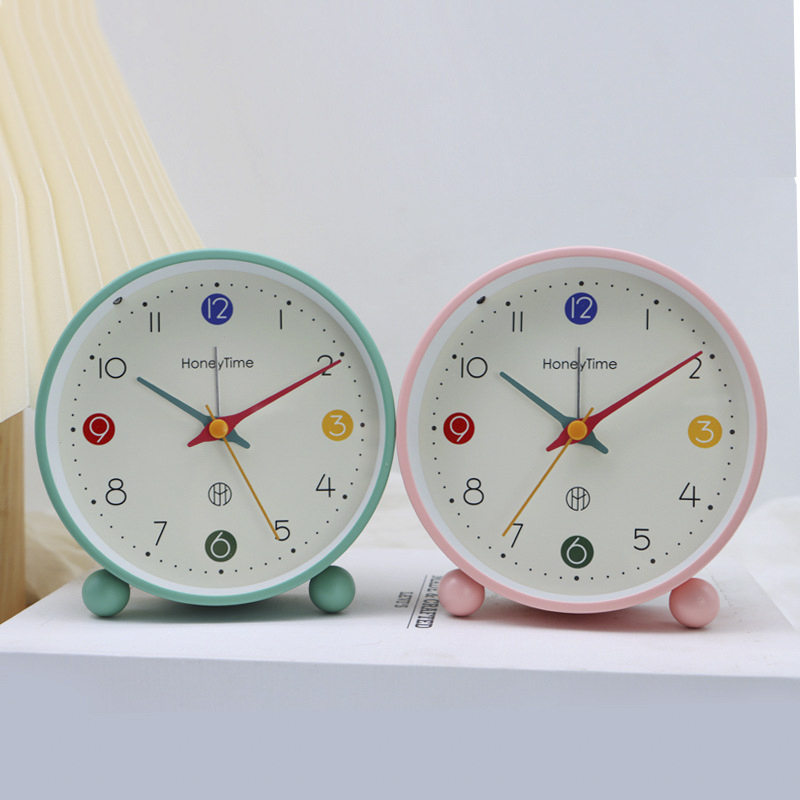 Tại Sao Bạn Nên Mua Đồng Hồ Báo Thức HL-2131 Tại Khosivn?
