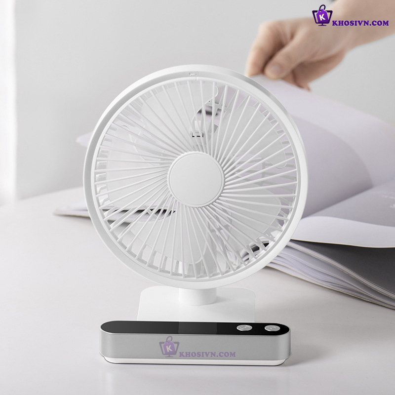 Tại Sao Bạn Nên Mua Quạt Để Bàn Văn Phòng Tích Điện To Xoay Được Pin Trâu 5000mAh Có Màn Hình LED - F702 Tại Khosivn?