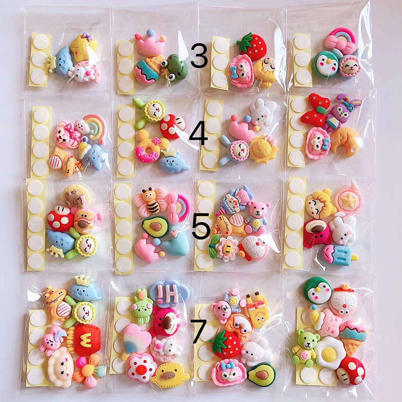 Set bao gồm: