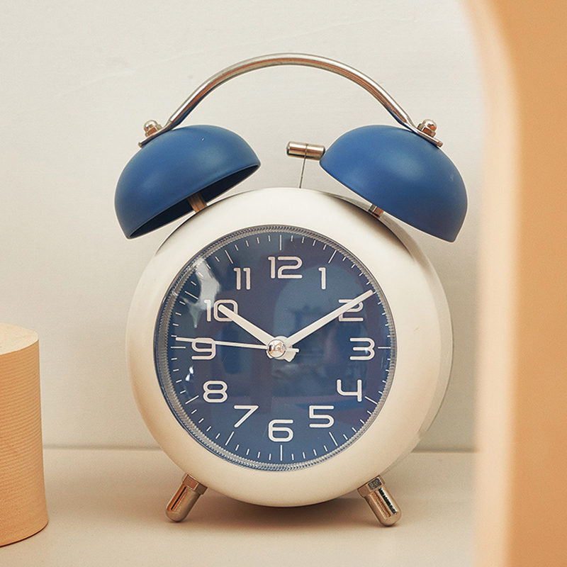 Đồng Hồ Chuông Reo Để Bàn Kim Trôi Có Báo Thức Và Đèn LED - DHF18