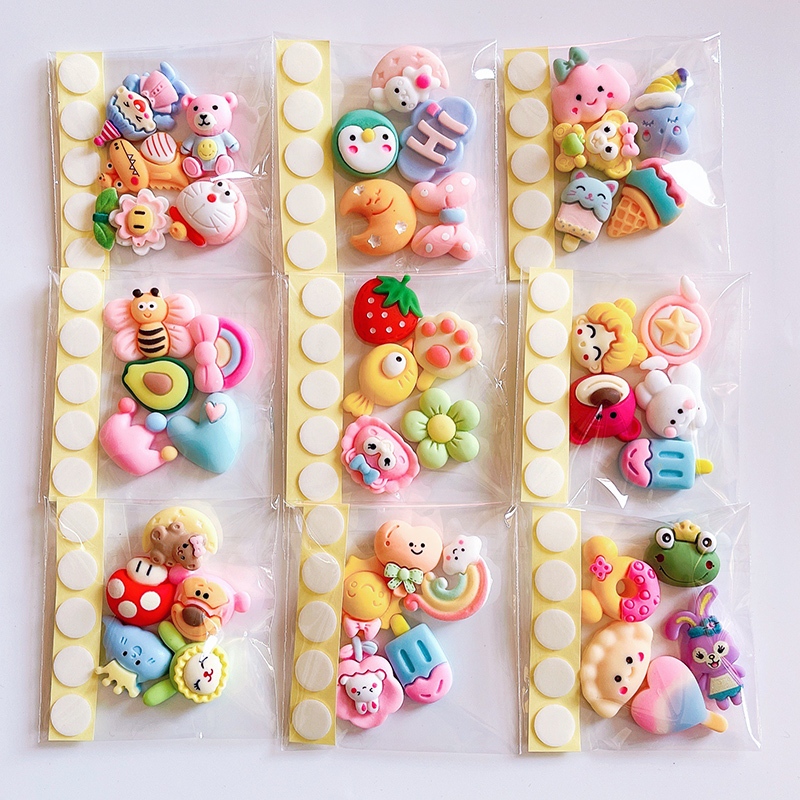 Phụ Kiện Set Charm 3D Dễ Thương Cute , Sticker 3D Nổi Chọn Màu Kèm Keo Dán Phụ Kiện - Sticker 3D
