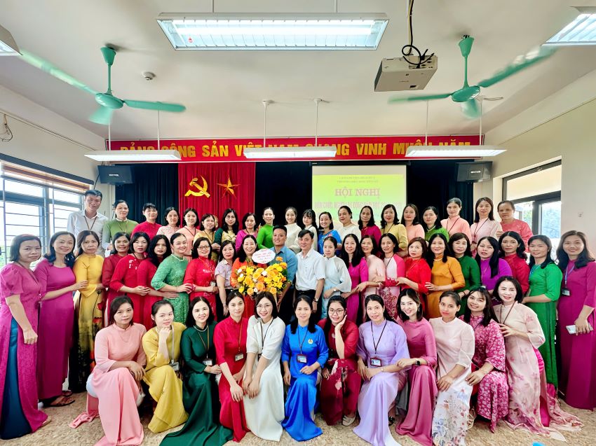 Trường TH Yên Sở tổ chức Hội nghị viên chức, người lao động năm học 2024 – 2025