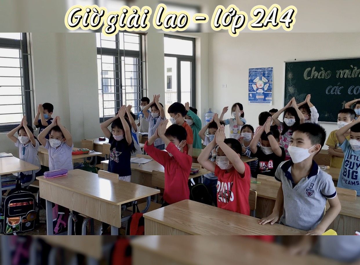 Học sinh trường Tiểu học Yên Sở hào hứng tham gia các hoạt động khi được trở lại trường học trực tiếp