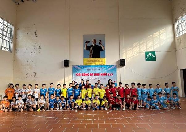 Giải bóng đá mini Trường Tiểu học Yên Sở thành công tốt đẹp!