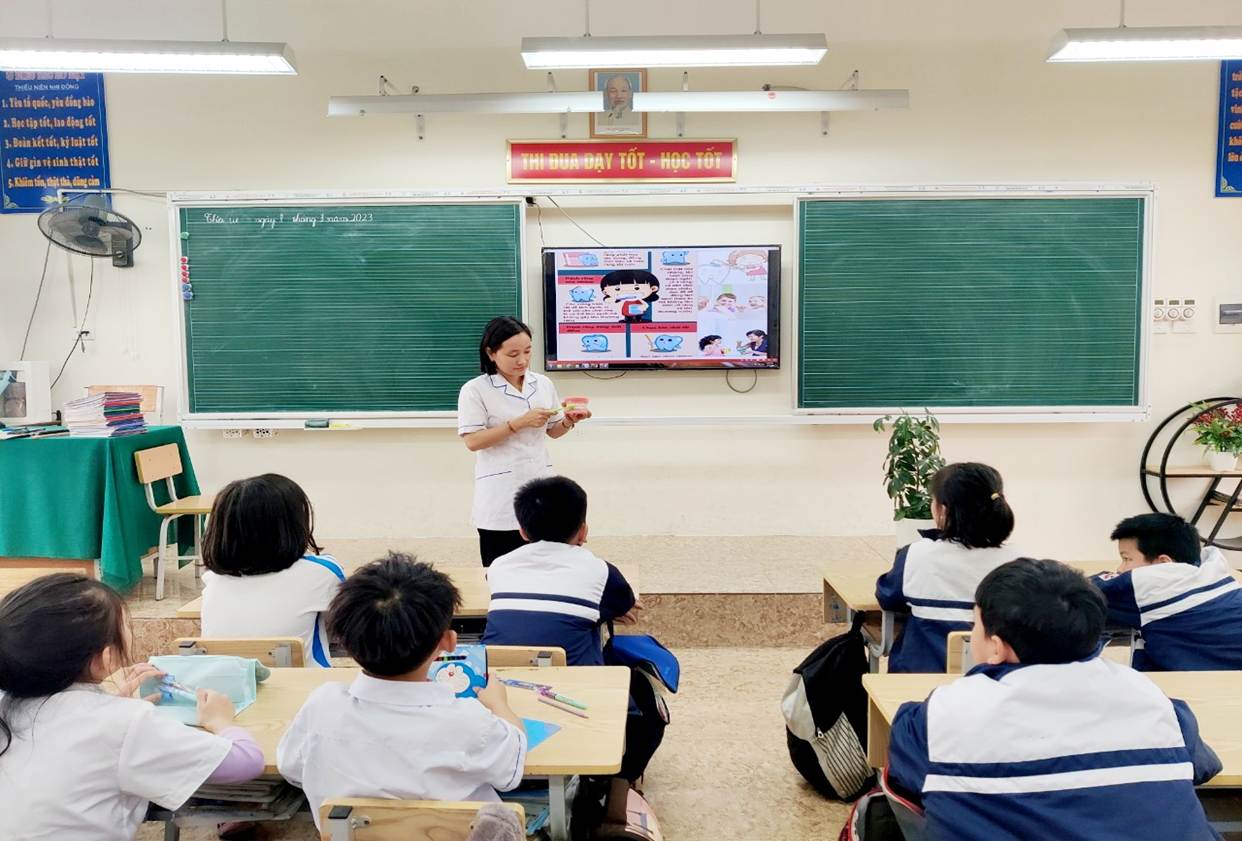 Giữ gìn vệ sinh cá nhân và phòng chống dịch bệnh vì môi trường học tập an toàn, lành mạnh và thân thiện