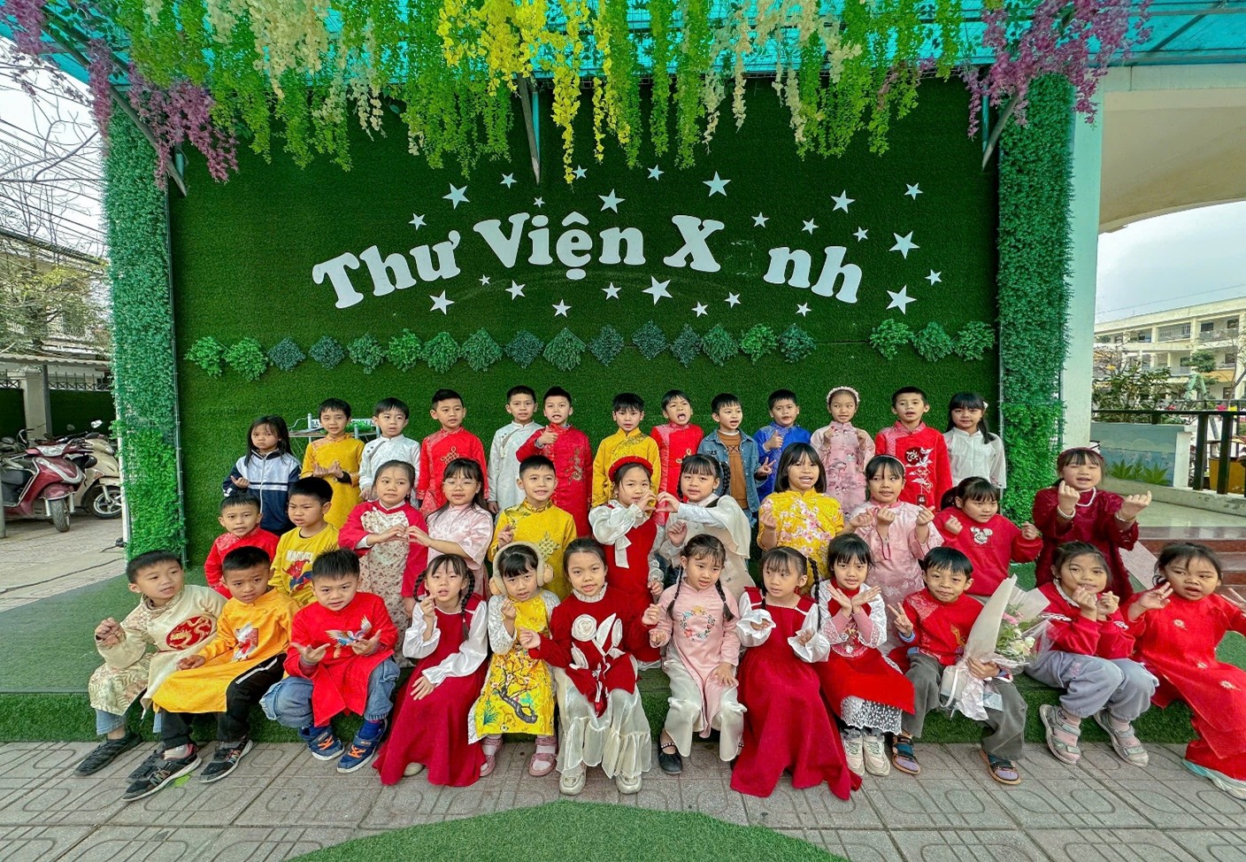 Trường Tiểu học Yên Sở đã nhiệt tình hưởng ứng Tuần lễ Áo dài