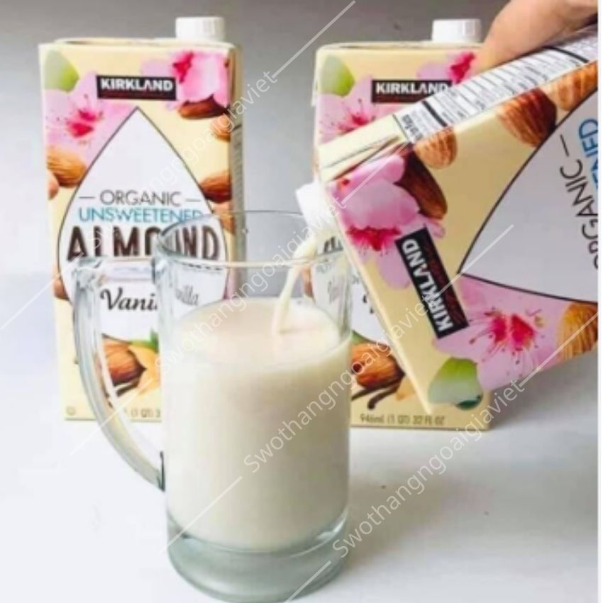 Thùng 6 hộp sữa hạnh nhân Kirkland Signature Organic Unsweetened Almond Vanilla 946ml x6 hộp