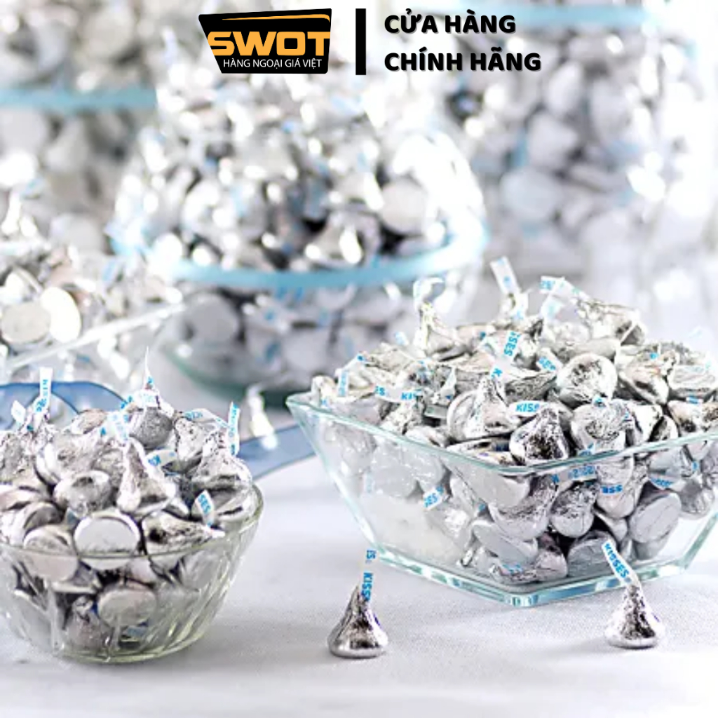 Socola sữa Hershey's Kisses Milk Mỹ 1.58kg 330 viên, Chocolate kem sữa vị đắng vừa không ngọt gắt, chính hãng Hershey Mỹ