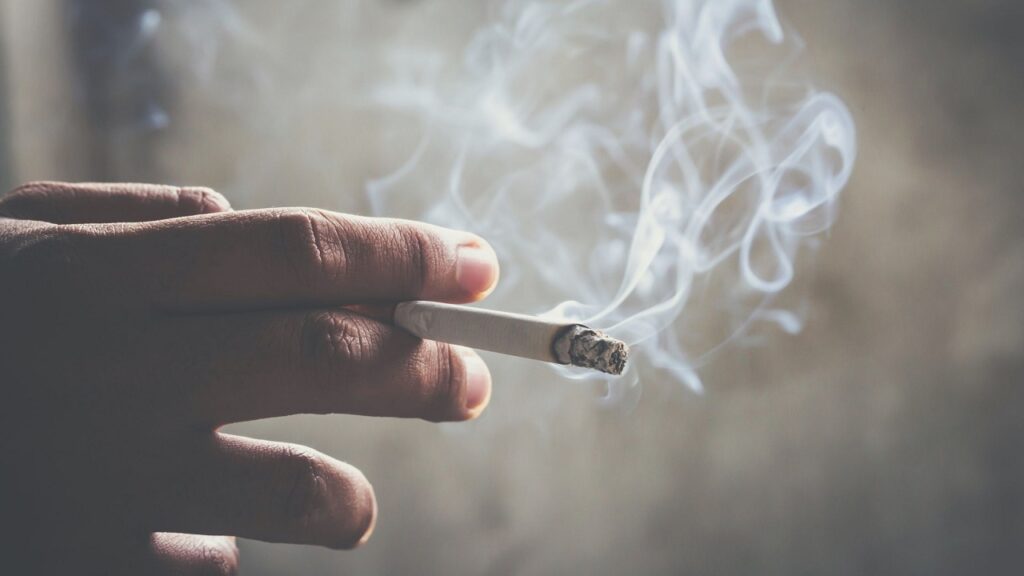 11 Cách khử mùi thuốc lá trong phòng kín hiệu quả