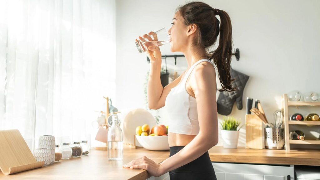 uong-nhieu-nuoc-co-tac-dung-gi-4