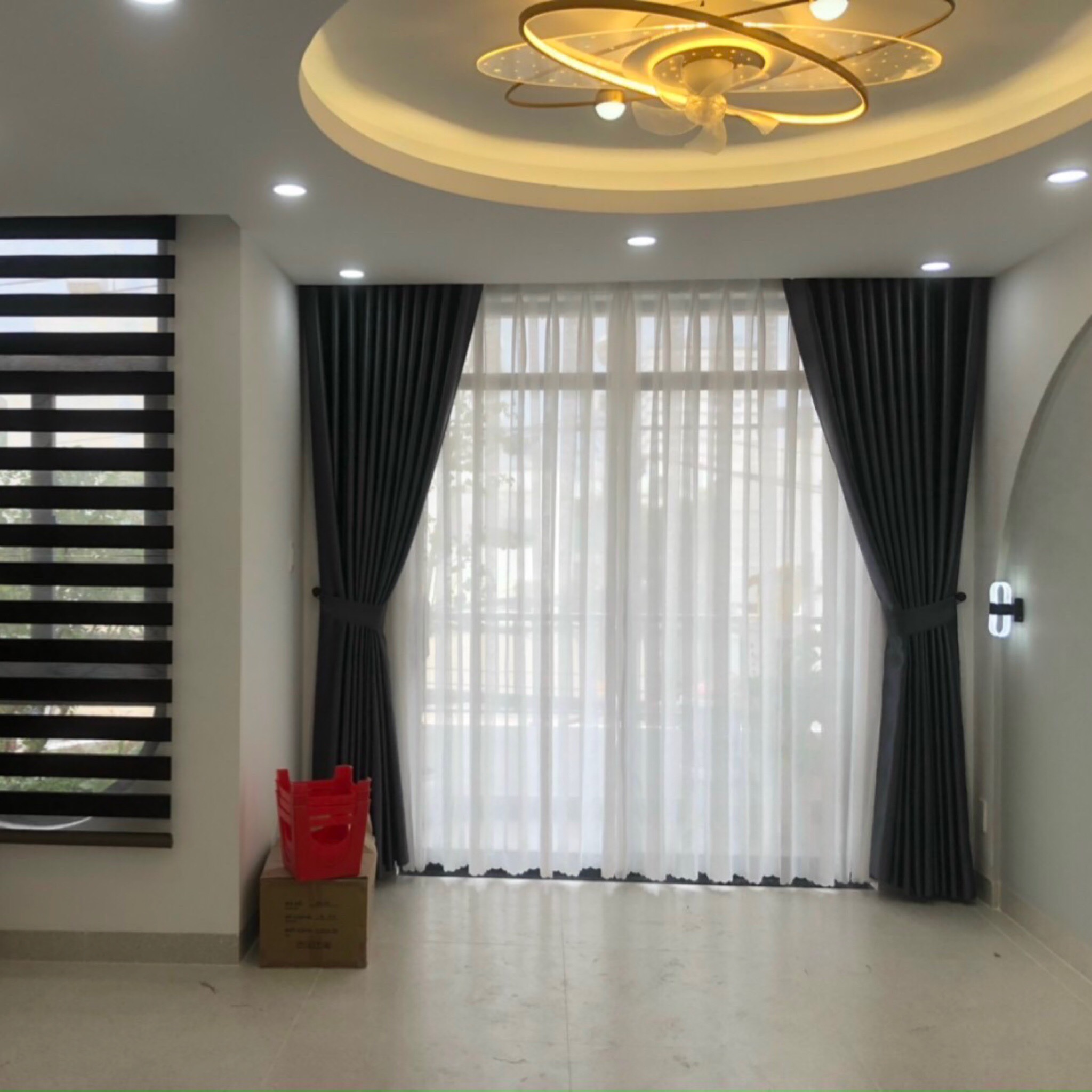 Màn vải gấm căn hộ gia đình
