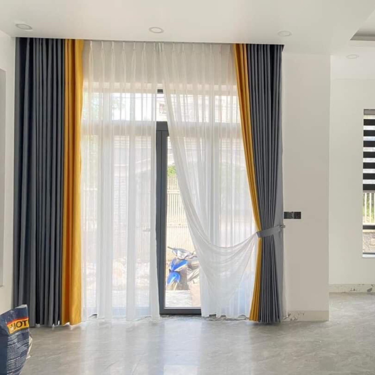 Màn vải gấm cách tân + voan Hàn Quốc