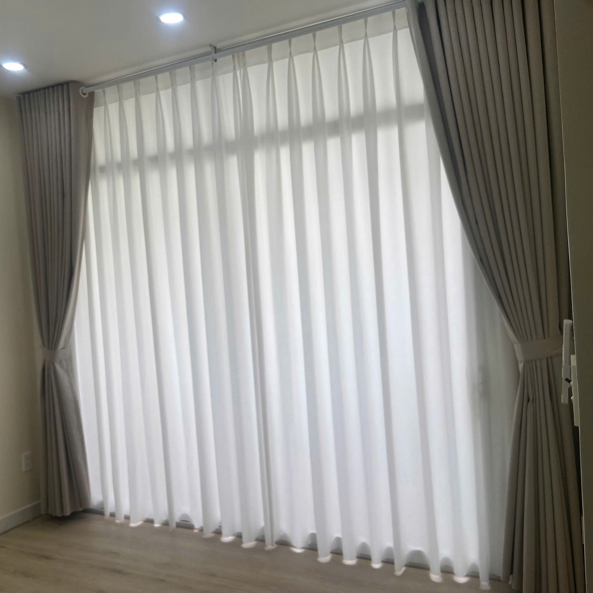 Rèm vải bố cản sáng, cản nhiệt 100% + Voan trắng