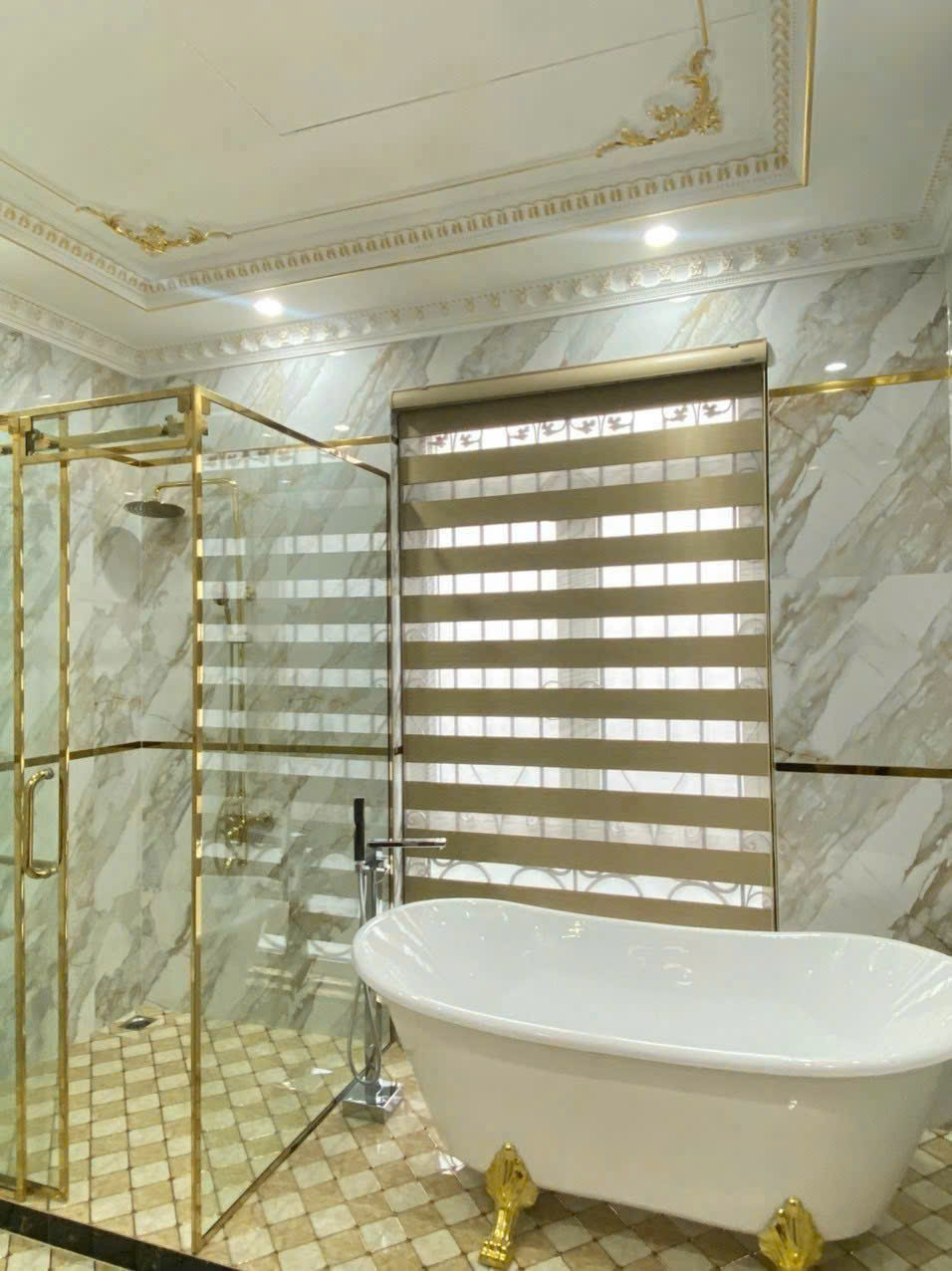 Rèm cầu vồng cho căn Penthouse