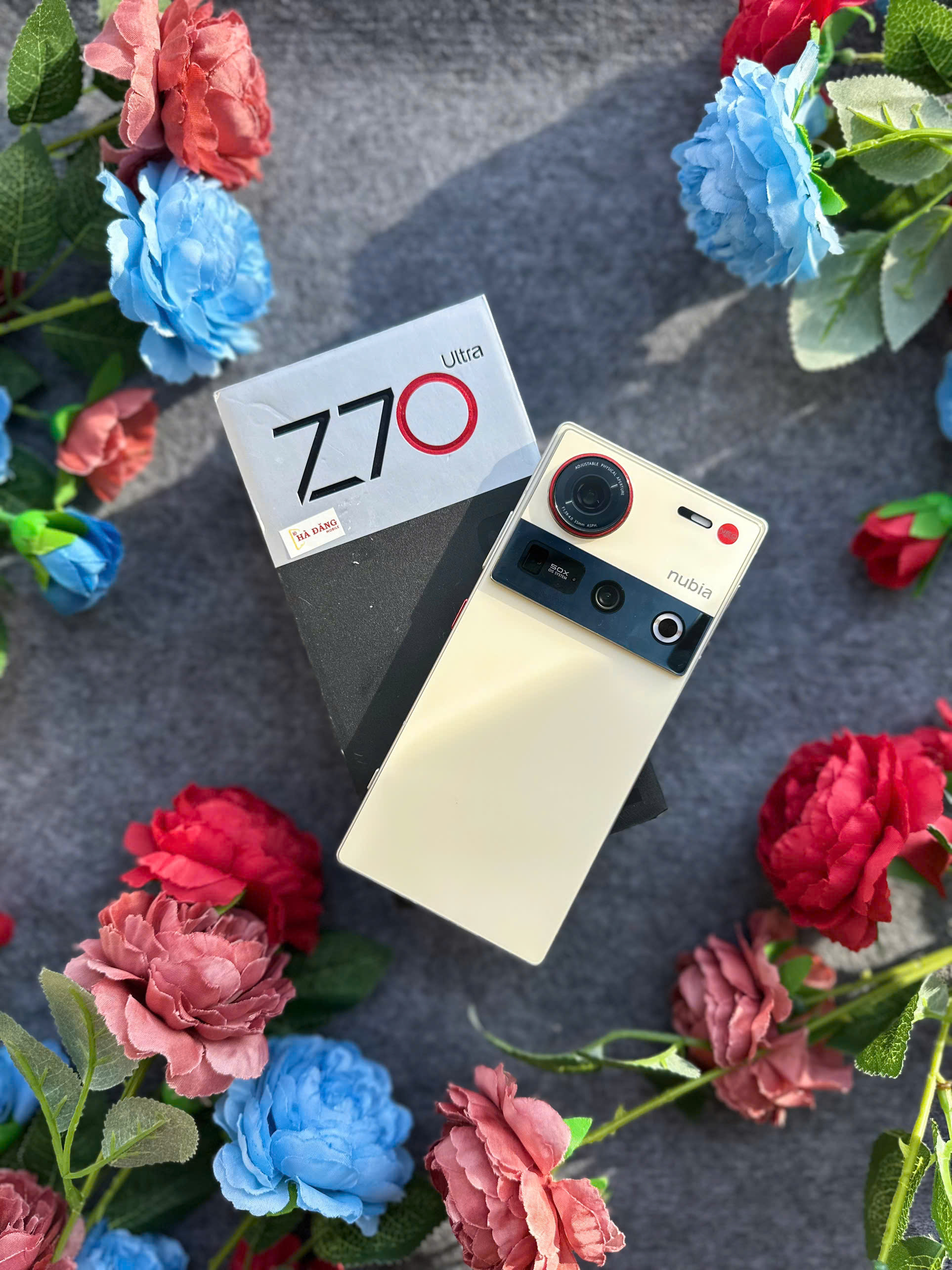 ZTE Nubia Z70 Ultra 5G (12|256) Snapdragon 8 Elite