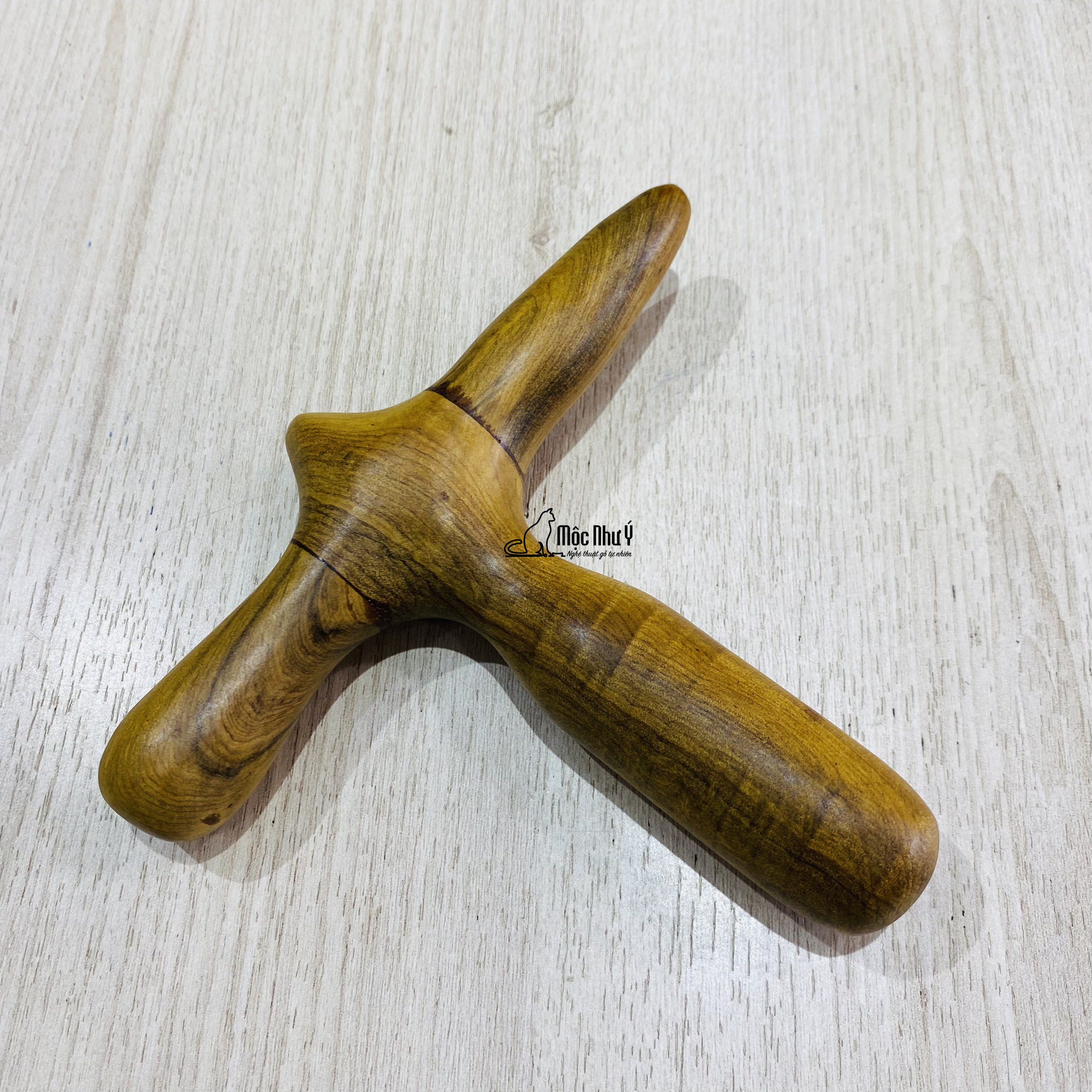 Dùi ấn huyệt