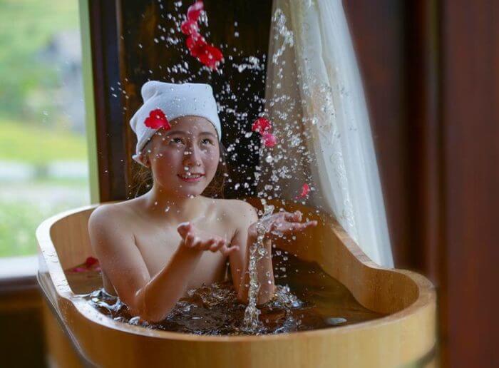 Chia sẻ kinh nghiệm khi mua bồn tắm gỗ thanh lý?