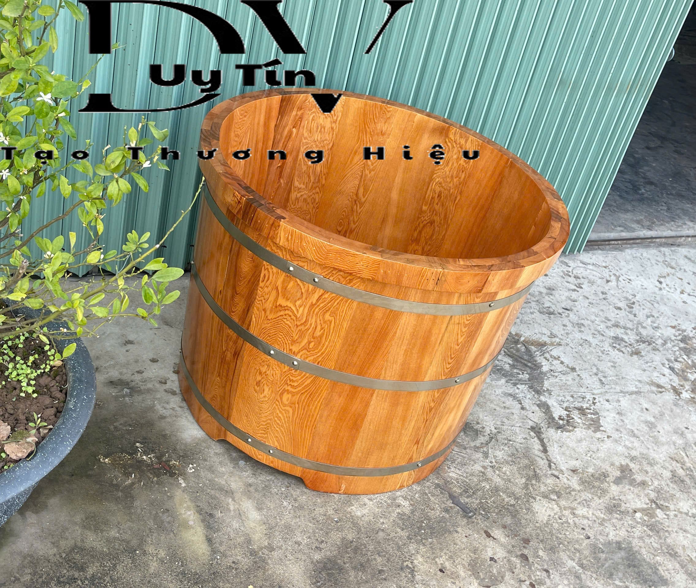 Bồn Tắm Tròn Gỗ Pơ Mu Cao 60cm