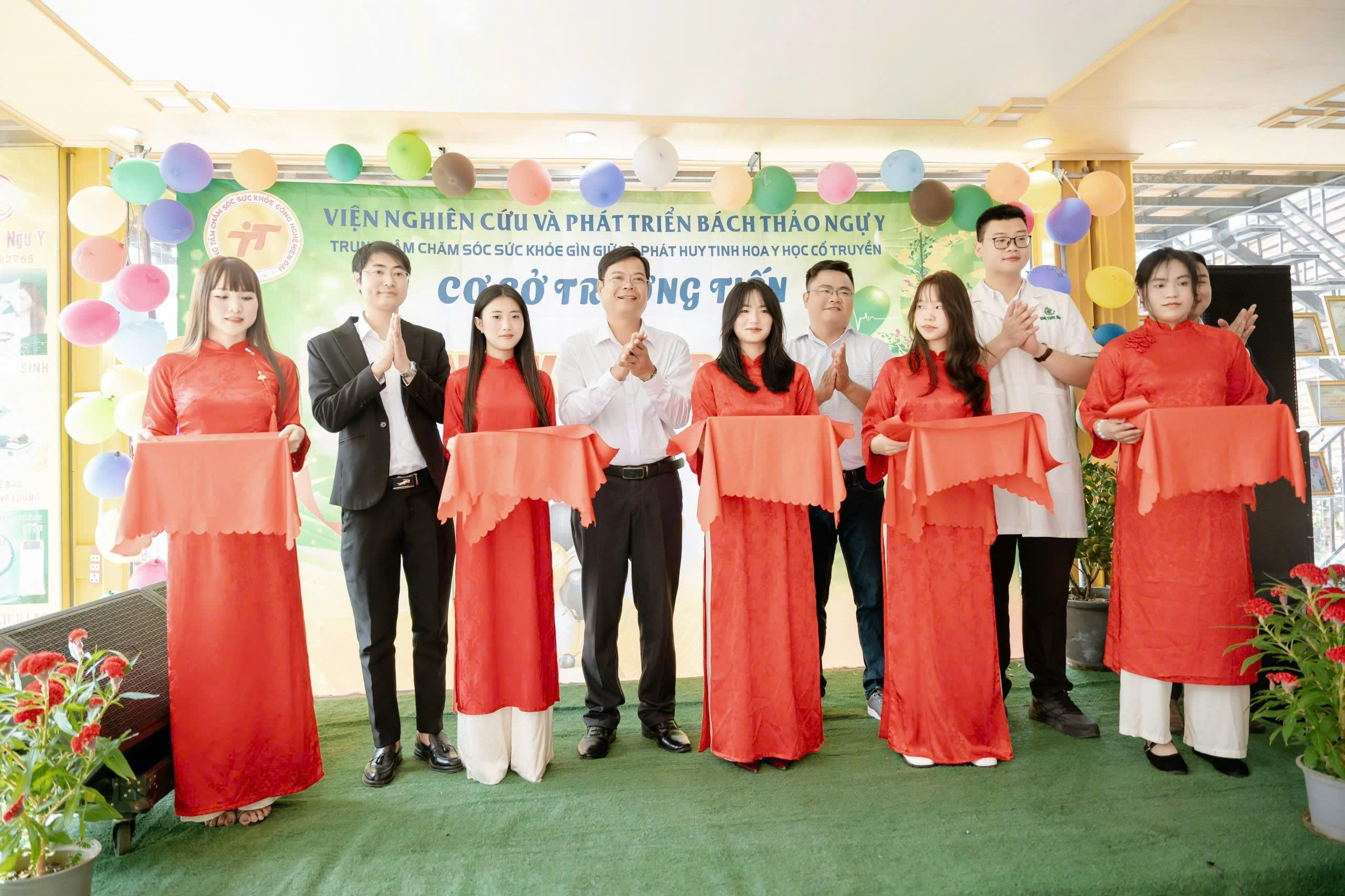 🎉 CHÚC MỪNG CƠ SỞ BÁCH THẢO NGỰ Y – TRƯỜNG TIẾN CHÍNH THỨC KHAI TRƯƠNG! 🎉