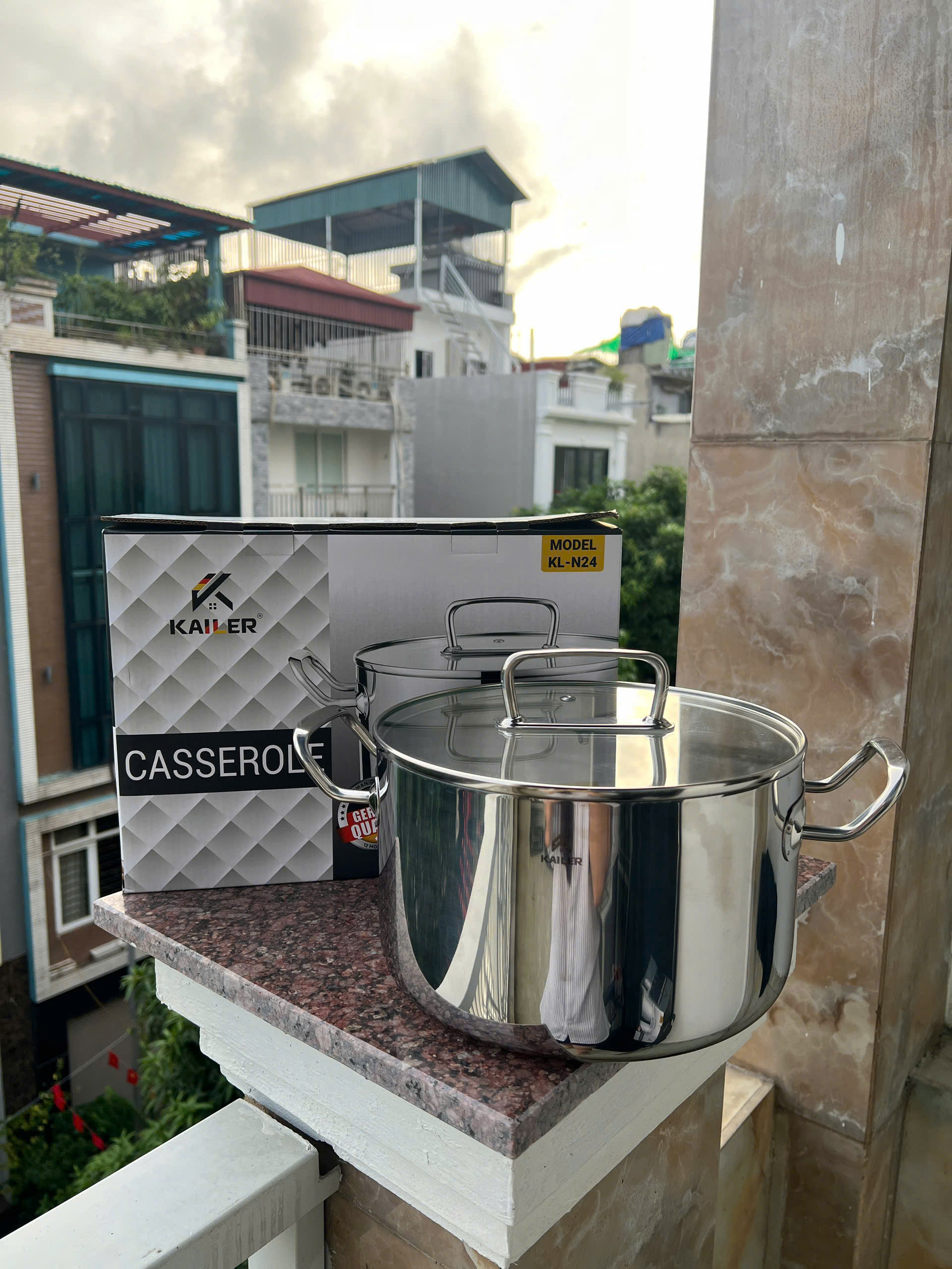 Nồi inox nắp kính Kailer size 24cm, KL-N24