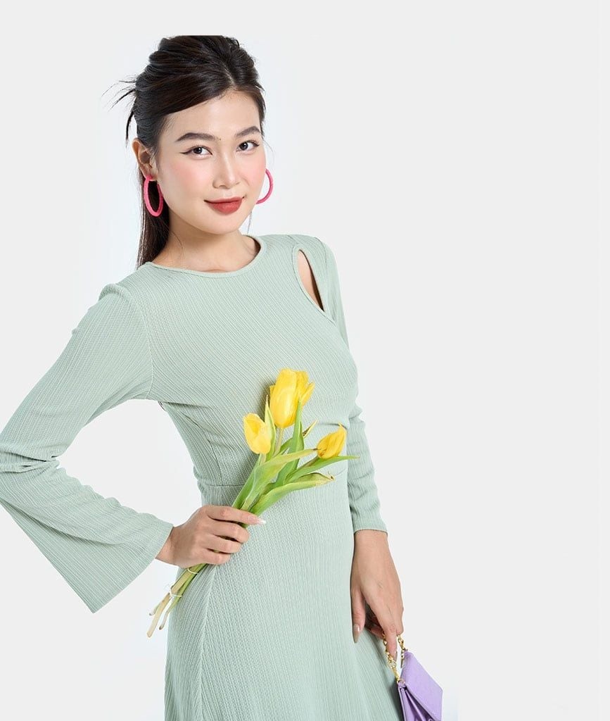ĐẦM THUN TAY LOE CUT OUT