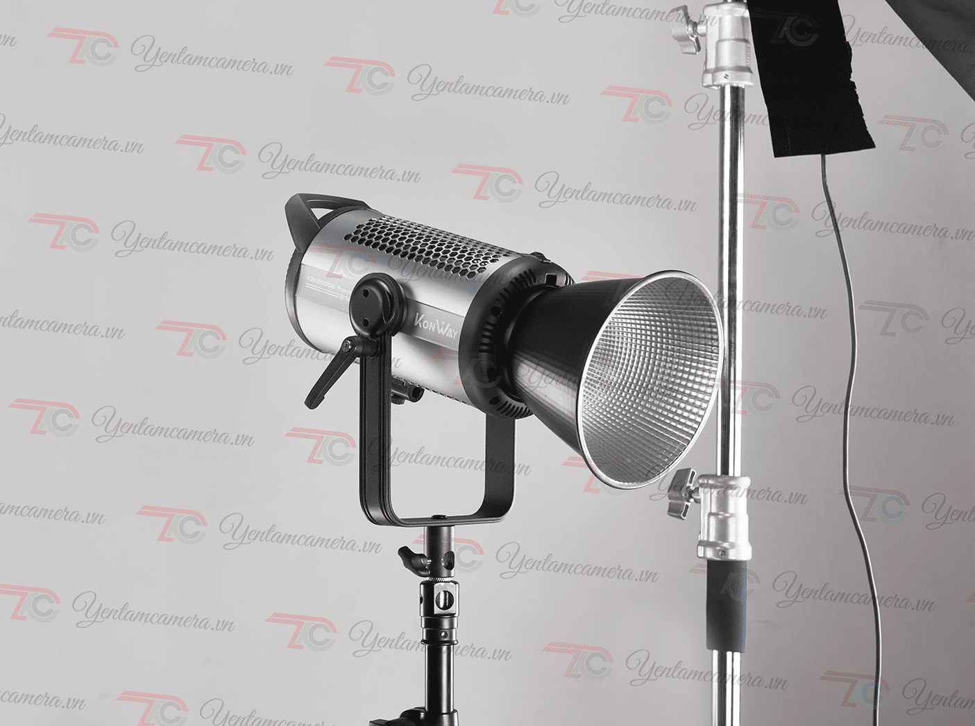 Top loại đèn make up chuyên nghiệp đáng mua nhất 2024