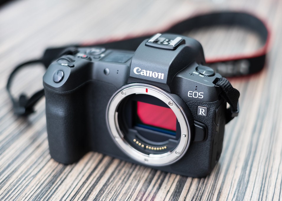 [Đánh giá] Canon EOS R: Sự Khởi Đầu Của Kỷ Nguyên Mirrorless Full-Frame
