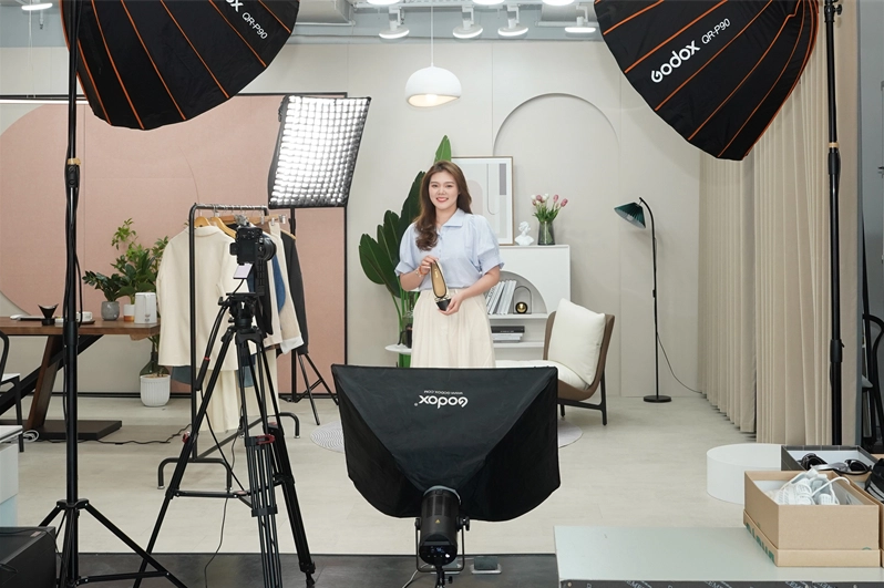 Hướng dẫn setup ánh sáng livestream đơn giản, hiệu quả từ A-Z