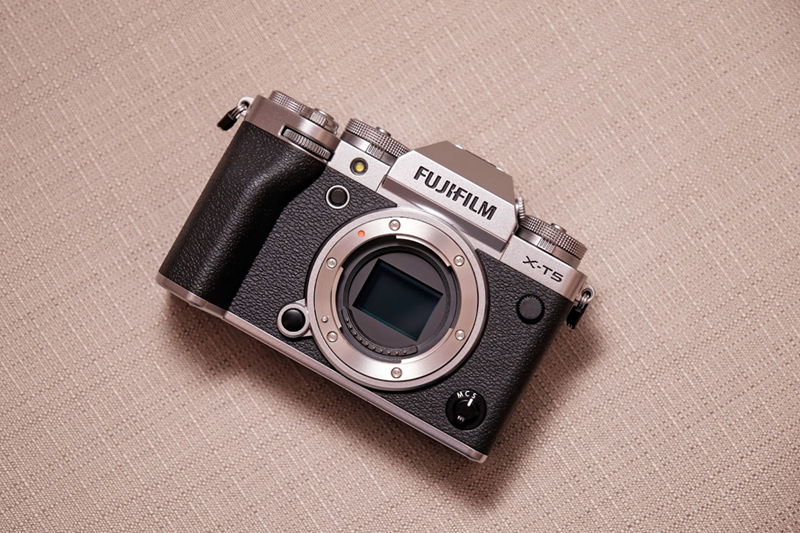 [Đánh giá] Fujifilm X-T5
