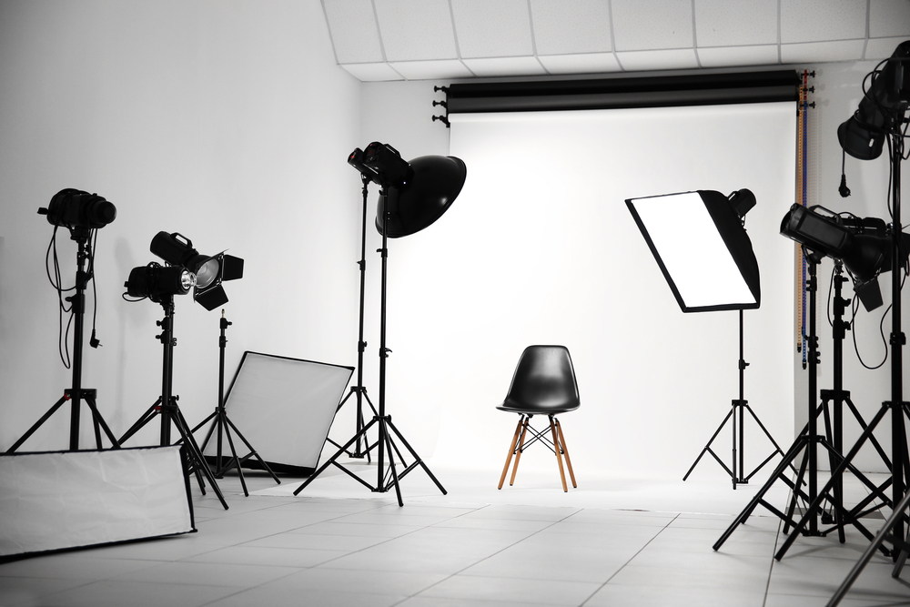 Thiết bị hiện đại được sử dụng trong dịch vụ setup trường quay 