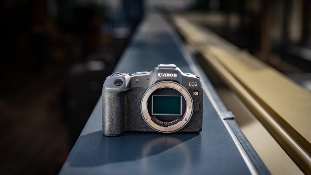 Máy ảnh Canon nào chụp đẹp giá rẻ