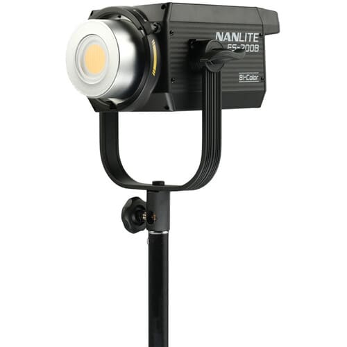 Đèn LED Nanlite FS200B