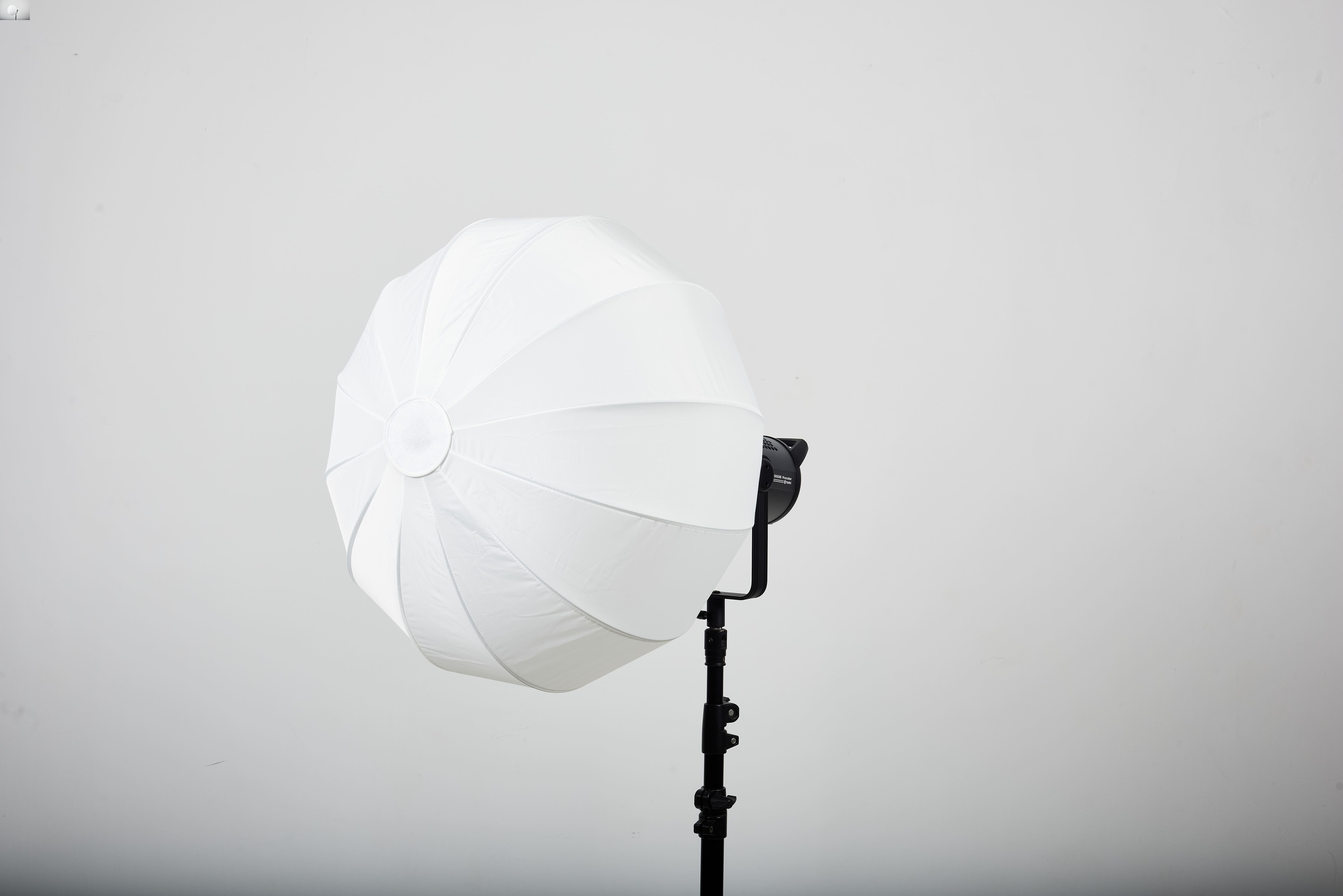 Đèn led Tolifo Konway KW3000B Procolor