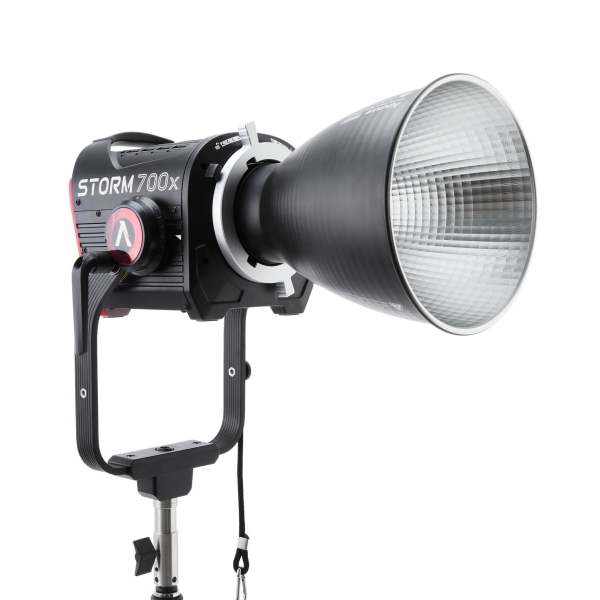 Đèn LED Aputure STORM 700x